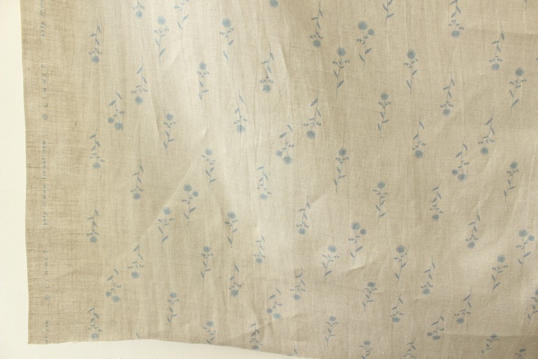 LINNETリネンプリント <br /> ハルジオン FLax-ブルー